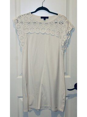 Tommy Hilfiger Size M Eyelet Cap Sleeve Shift Dress Feminine Coastal Resort